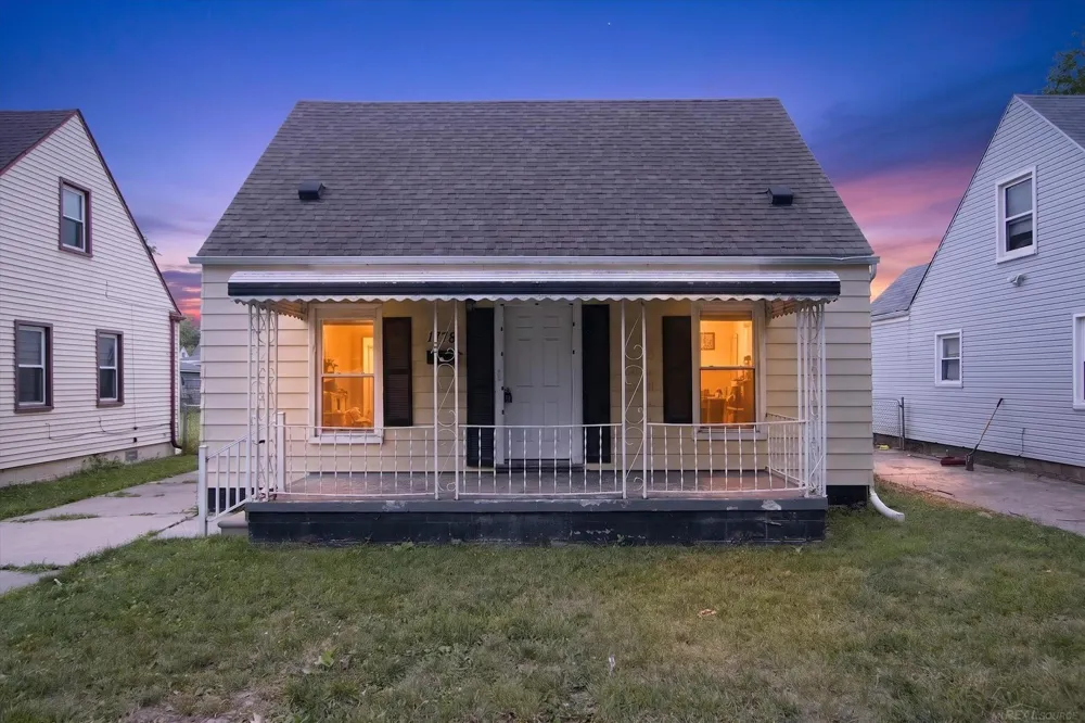 1778 Reo Avenue Lincoln Park City, MI 48146