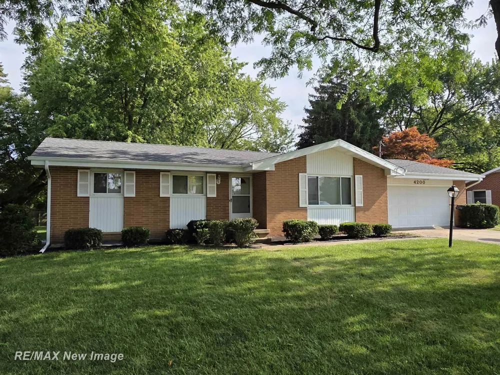 4200 S Wayside Drive Saginaw Charter Township, MI 48603