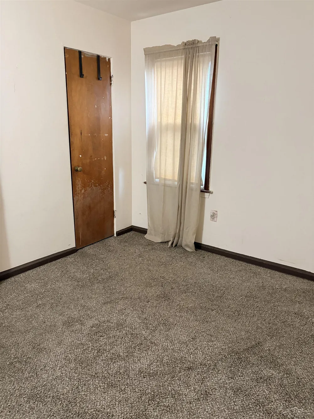 354 S 30th Street Buena Vista Charter Township, MI 48601