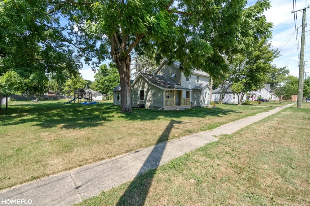 240 W 3rd Street Imlay City City, MI 48444