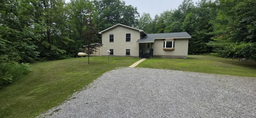 3371 Mill Station Road Plainfield Township, MI 48739