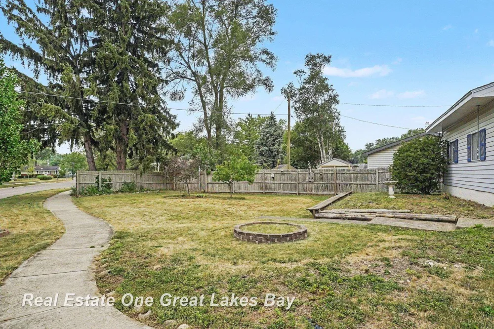 5111 Winston Drive Swartz Creek City, MI 48473