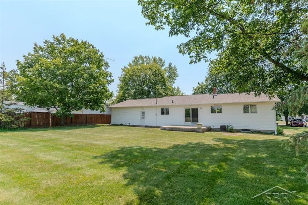 8908 Kochville Road Tittabawassee Township, MI 48603