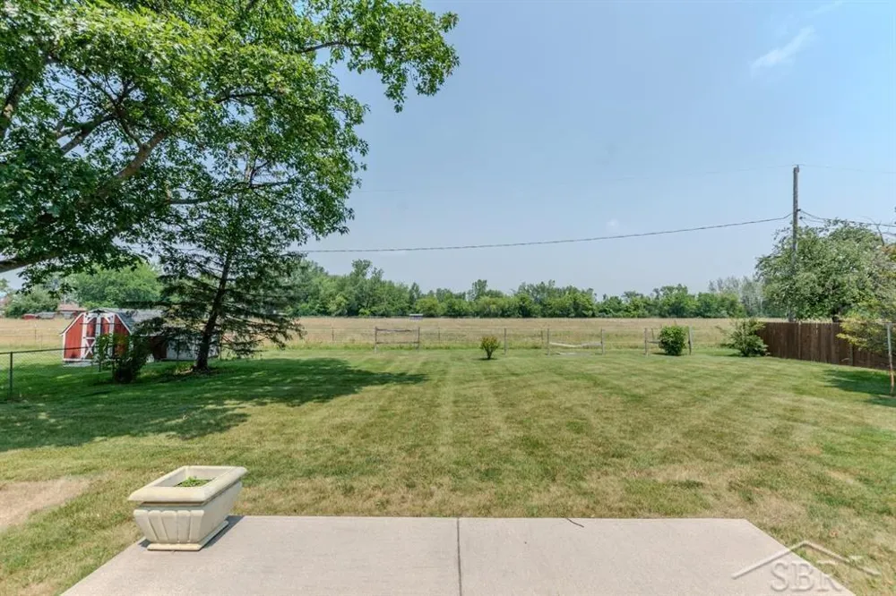 8908 Kochville Road Tittabawassee Township, MI 48603