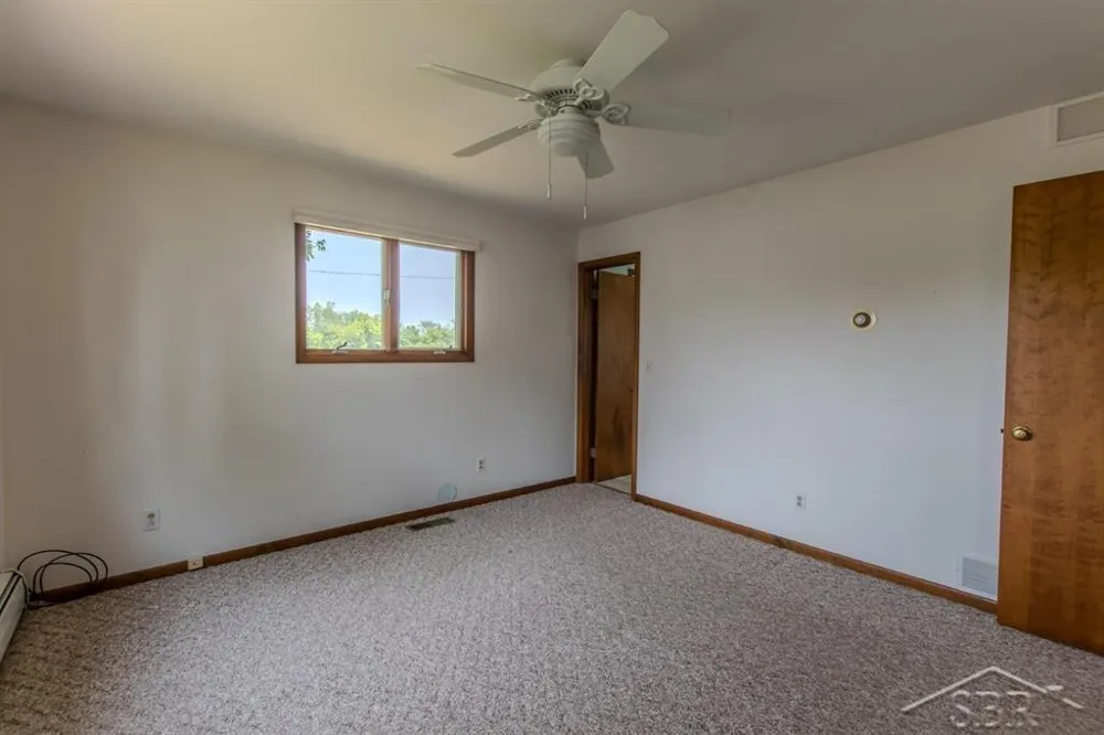 8908 Kochville Road Tittabawassee Township, MI 48603