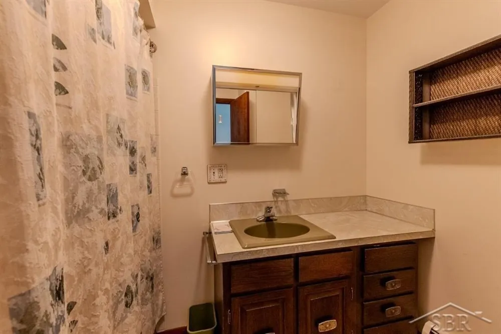 8908 Kochville Road Tittabawassee Township, MI 48603