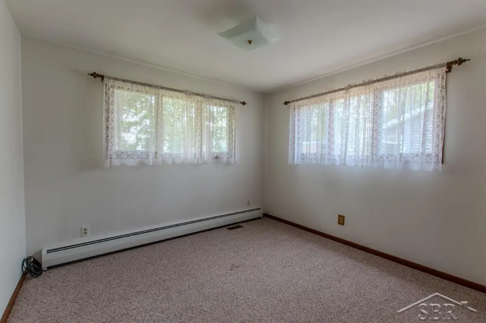 8908 Kochville Road Tittabawassee Township, MI 48603