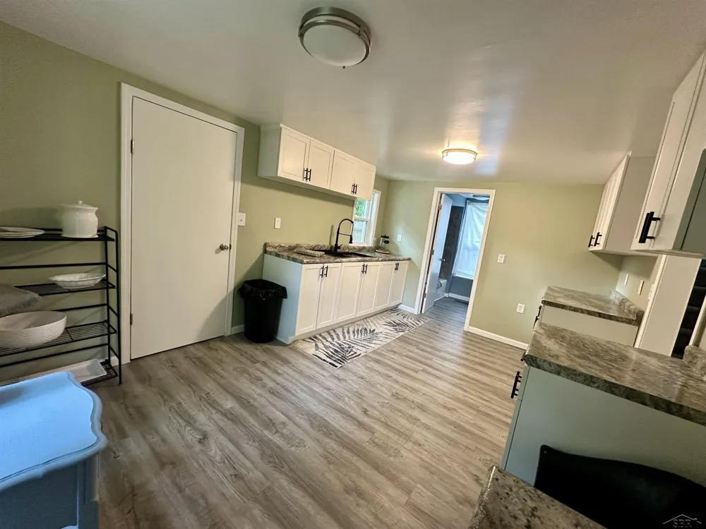 612 Webster Street Bay City City, MI 48708