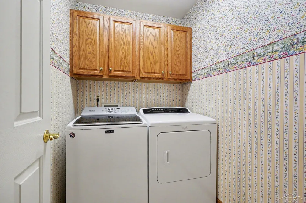 8 Thornapple Court Saginaw Charter Township, MI 48603