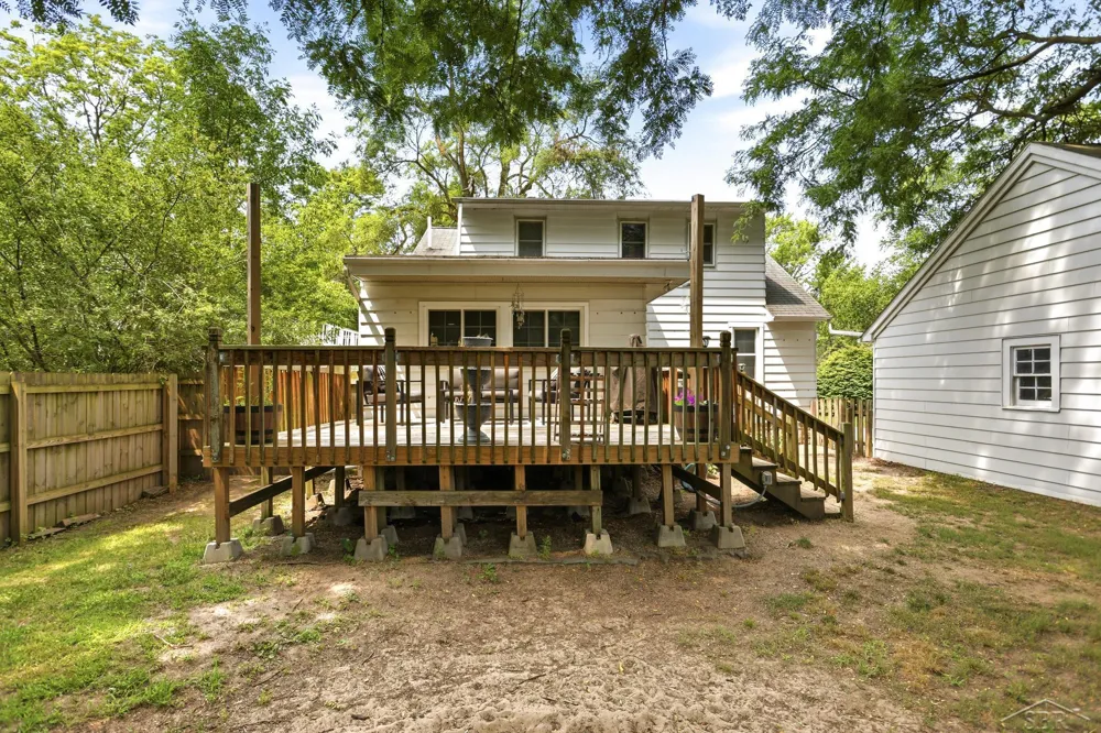 4518 Jefferson Avenue Midland City, MI 48640