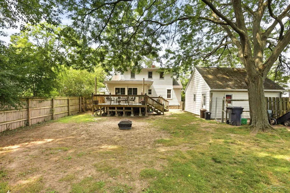 4518 Jefferson Avenue Midland City, MI 48640