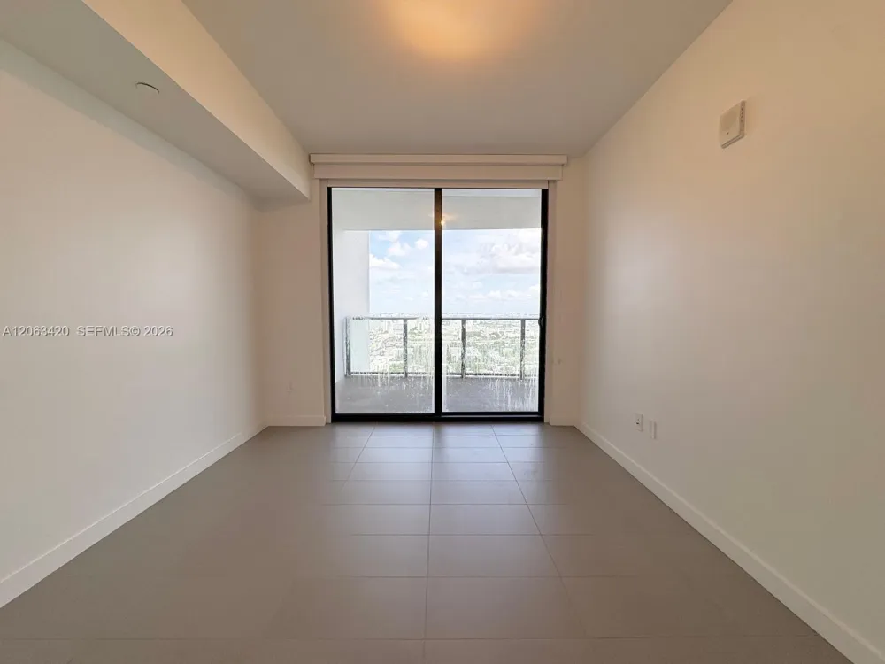 1600 NE 1st Ave #3611 Miami, FL 33132