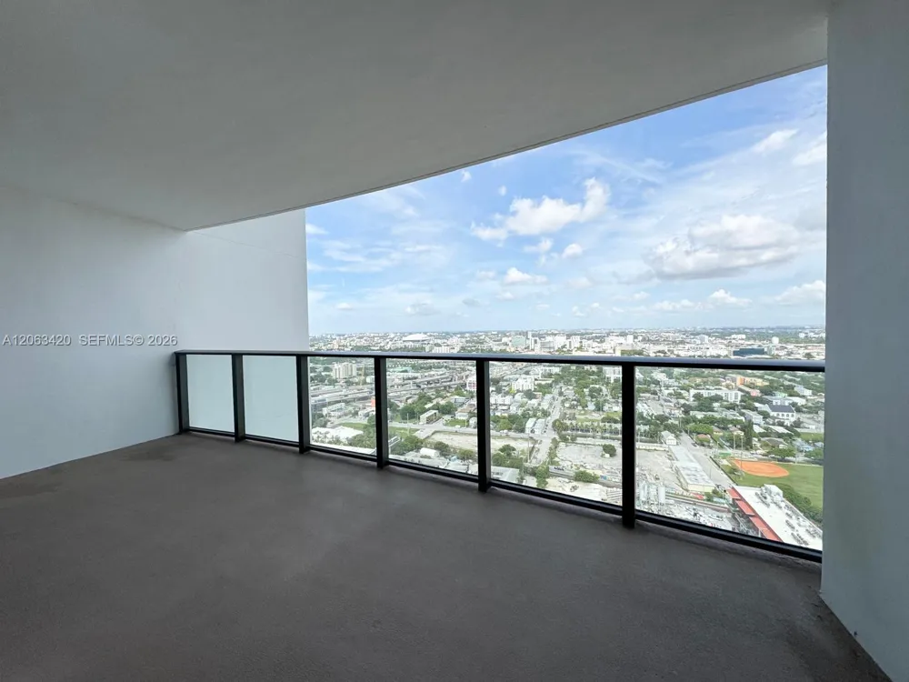 1600 NE 1st Ave #3611 Miami, FL 33132