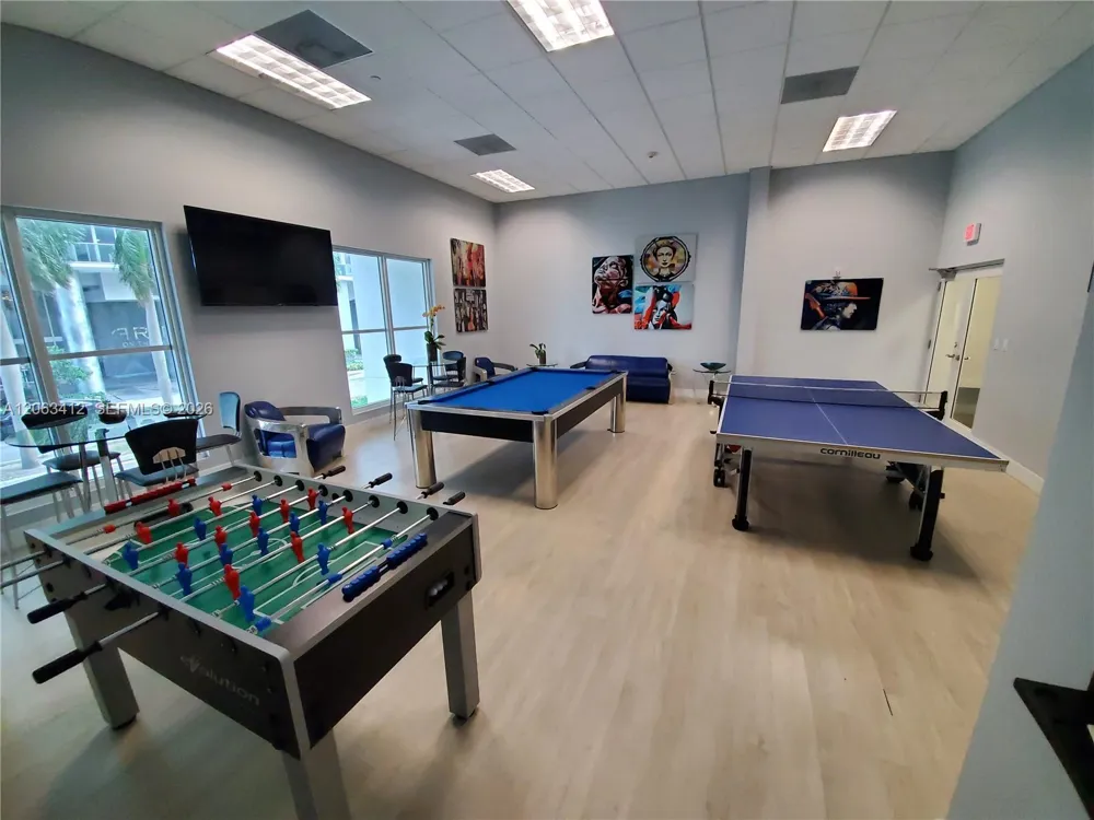 1800 Bayshore Dr #3808 Miami, FL 33132