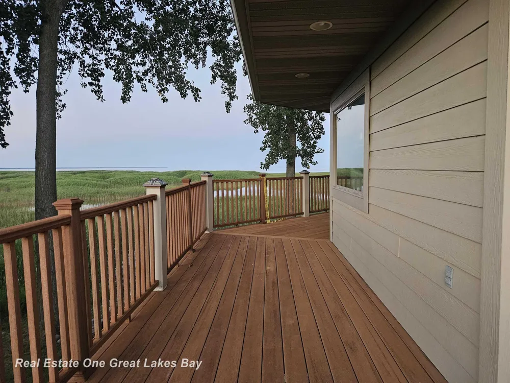 2180 Driftwood Road Standish Township, MI 48658