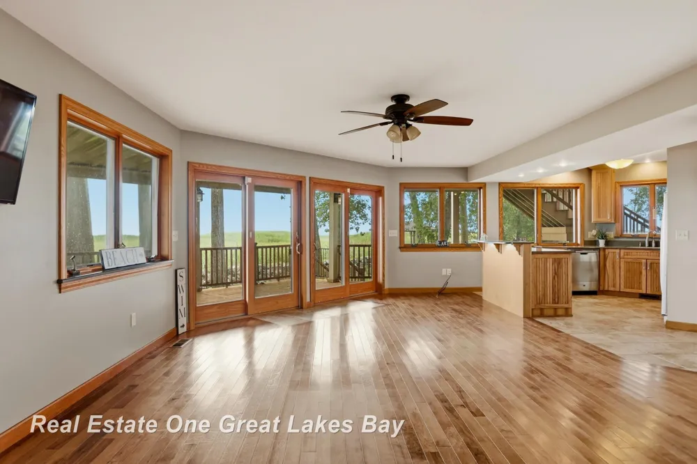 2180 Driftwood Road Standish Township, MI 48658