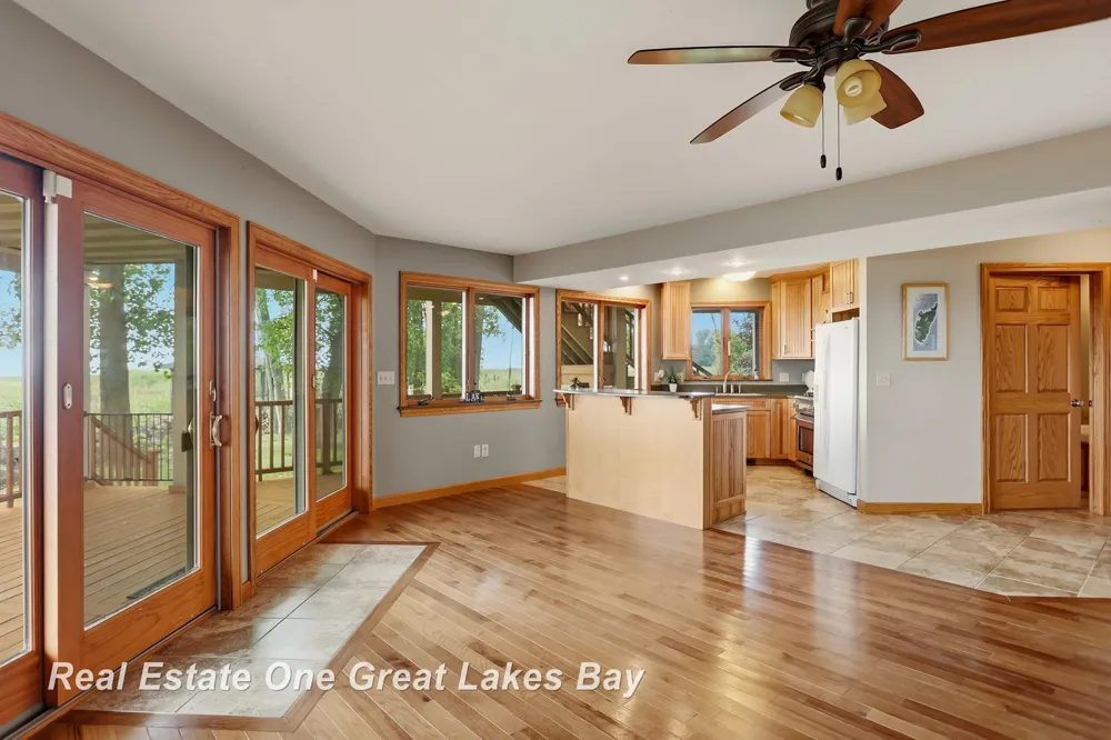 2180 Driftwood Road Standish Township, MI 48658