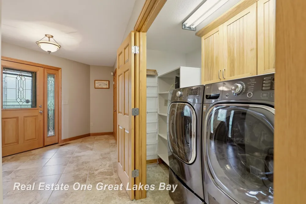 2180 Driftwood Road Standish Township, MI 48658