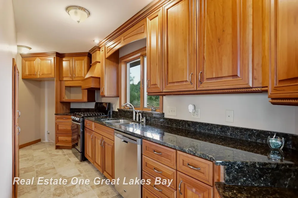 2180 Driftwood Road Standish Township, MI 48658