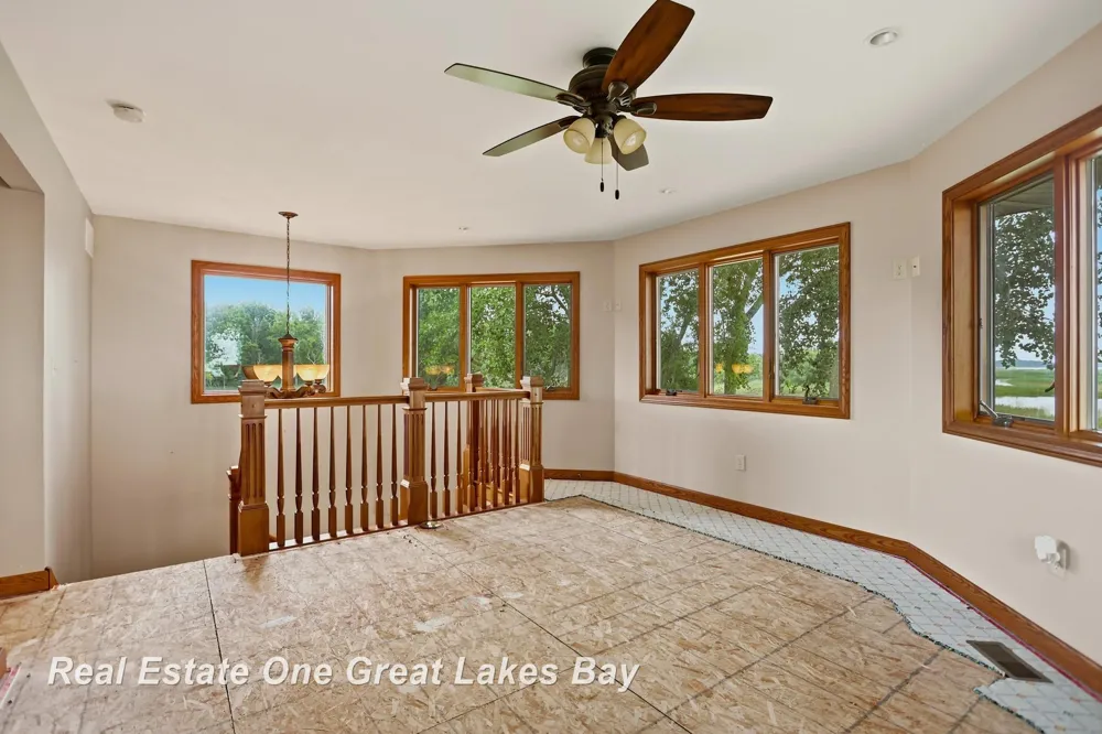 2180 Driftwood Road Standish Township, MI 48658