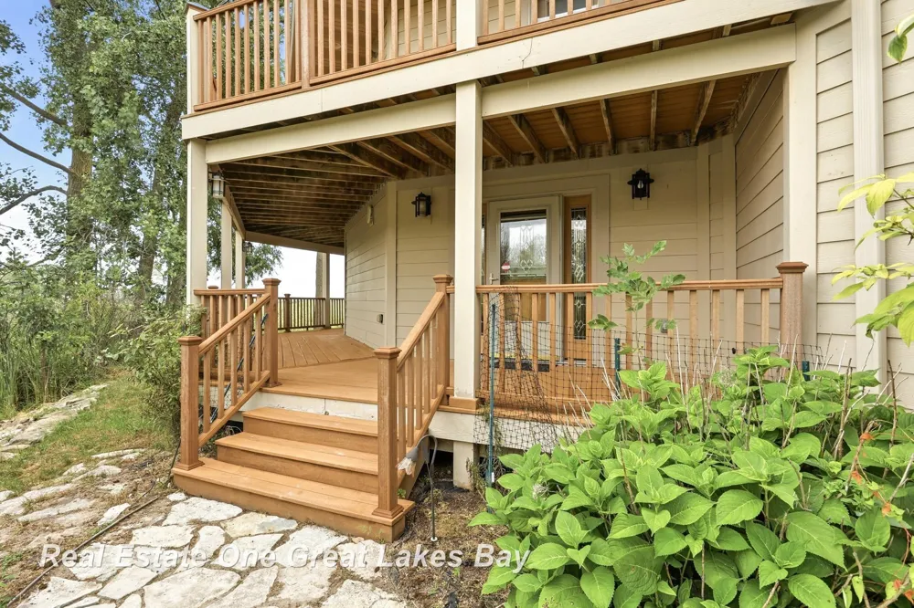 2180 Driftwood Road Standish Township, MI 48658