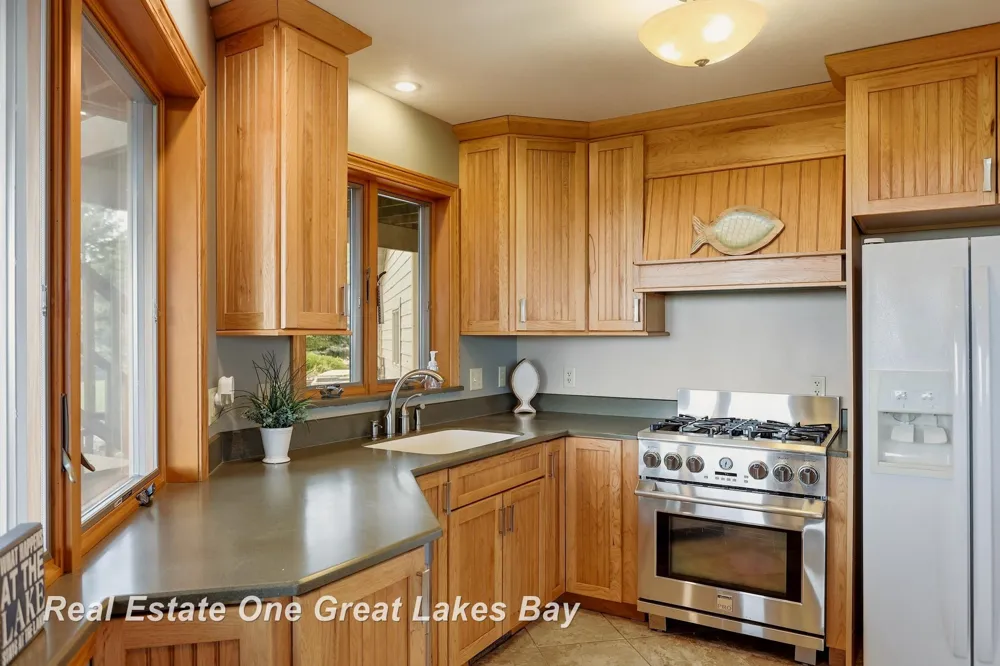 2180 Driftwood Road Standish Township, MI 48658