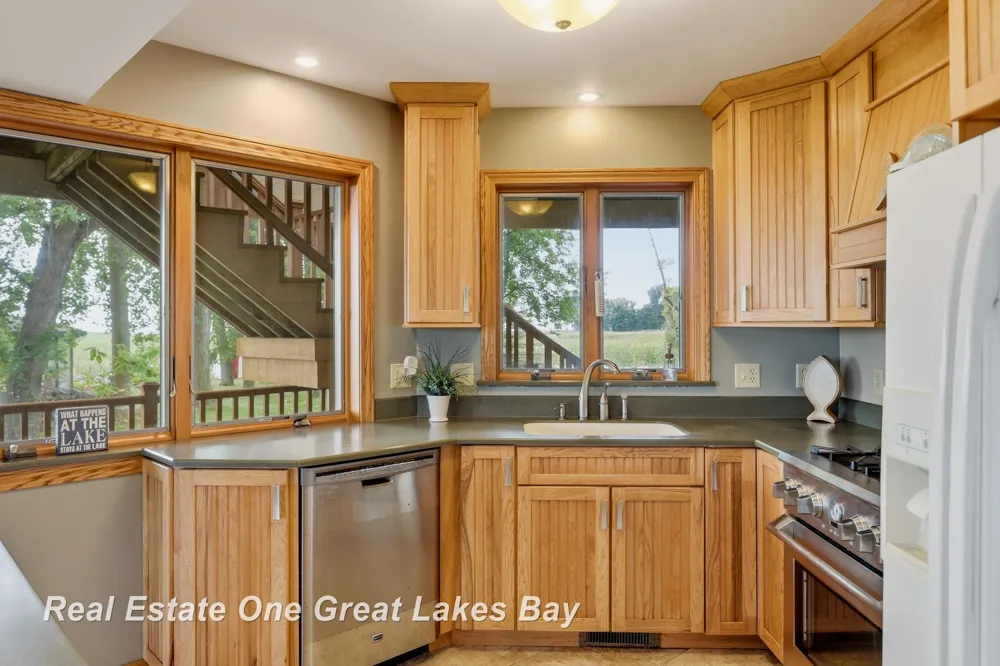 2180 Driftwood Road Standish Township, MI 48658