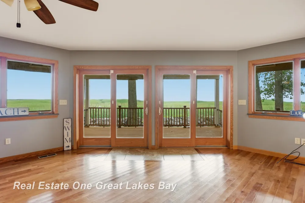2180 Driftwood Road Standish Township, MI 48658