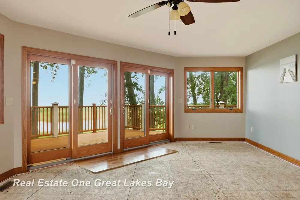 2180 Driftwood Road Standish Township, MI 48658