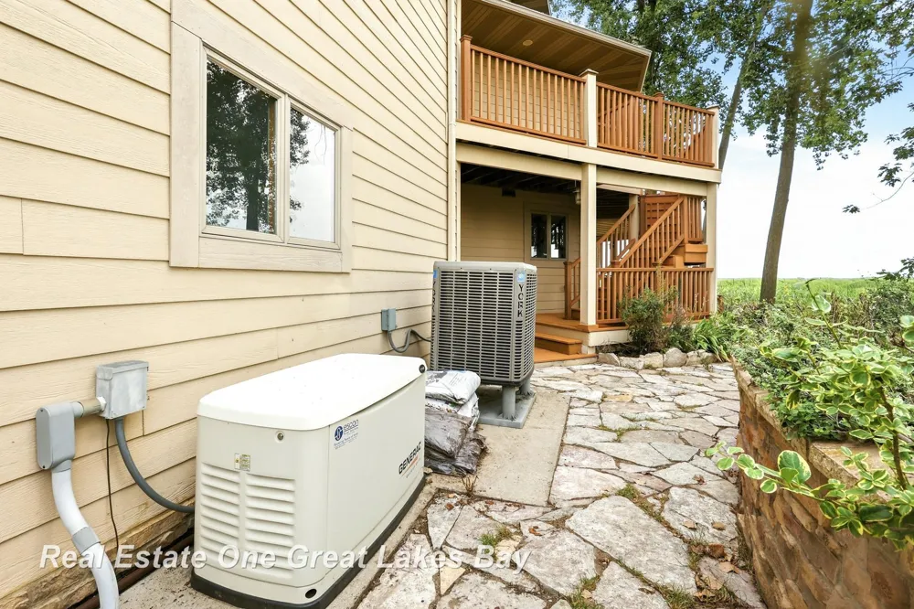2180 Driftwood Road Standish Township, MI 48658