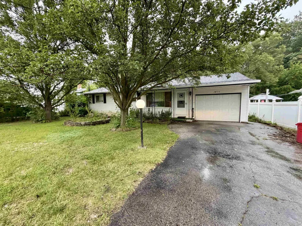 1871 Joy Road Buena Vista Charter Township, MI 48601