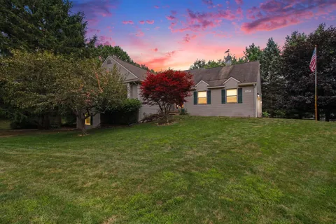 1457 Indian Trail