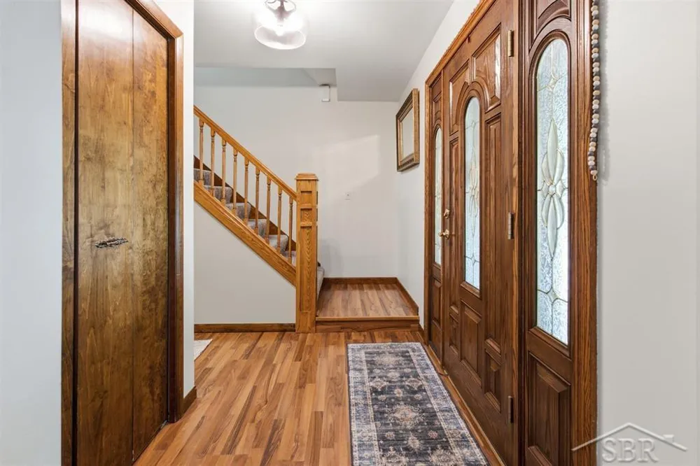 5801 Lamplighter Lane Midland City, MI 48642