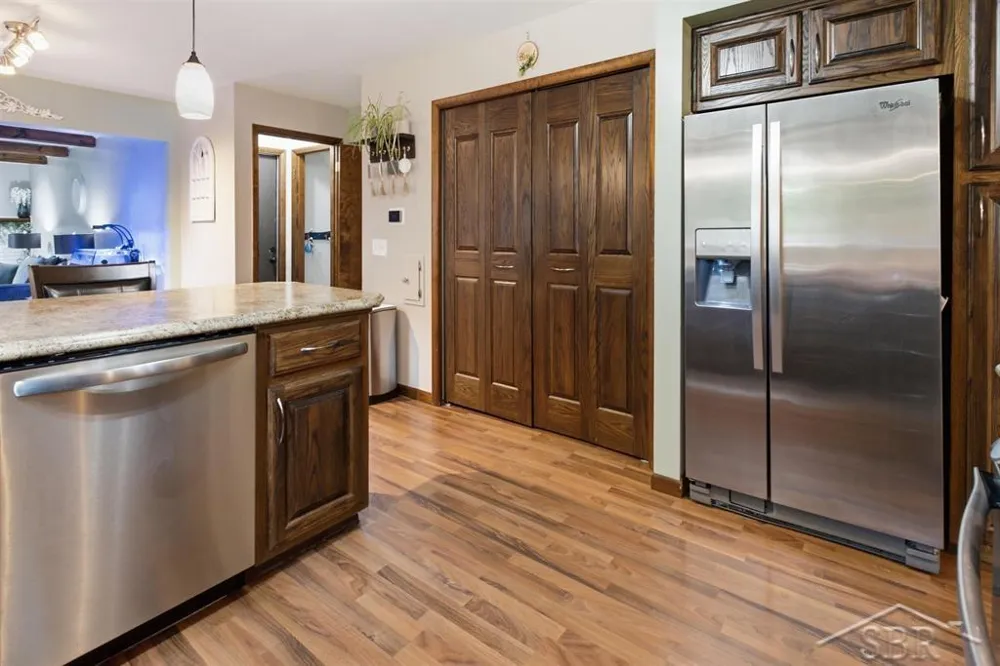 5801 Lamplighter Lane Midland City, MI 48642