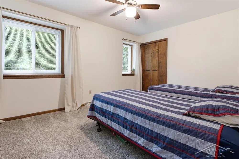 5801 Lamplighter Lane Midland City, MI 48642