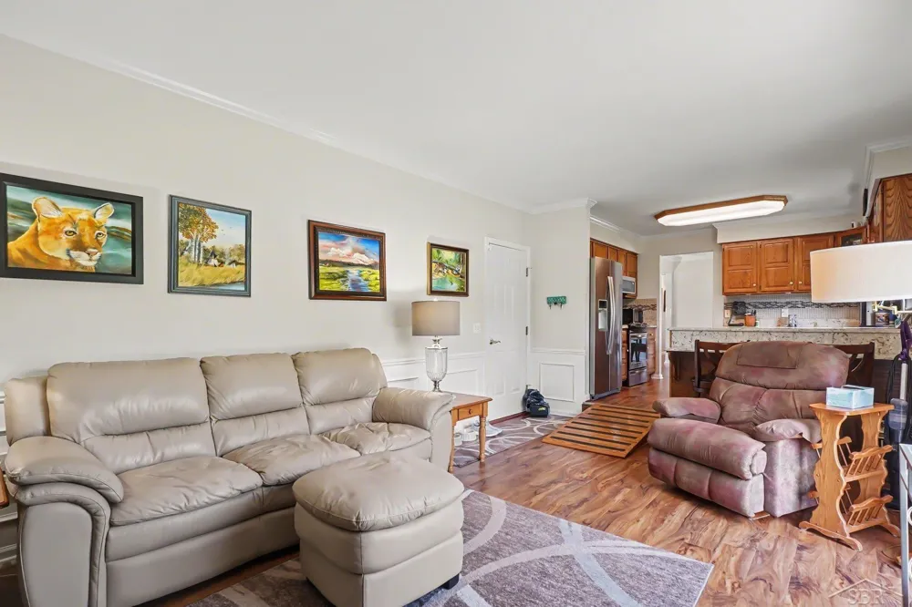 3166 Columbine Drive Saginaw Charter Township, MI 48603