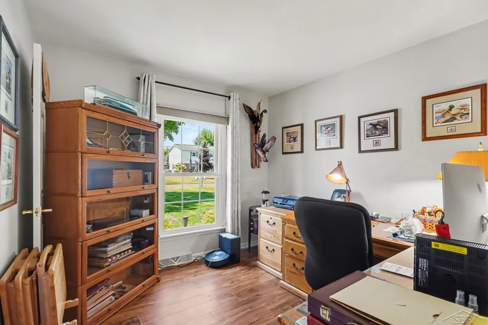 3166 Columbine Drive Saginaw Charter Township, MI 48603