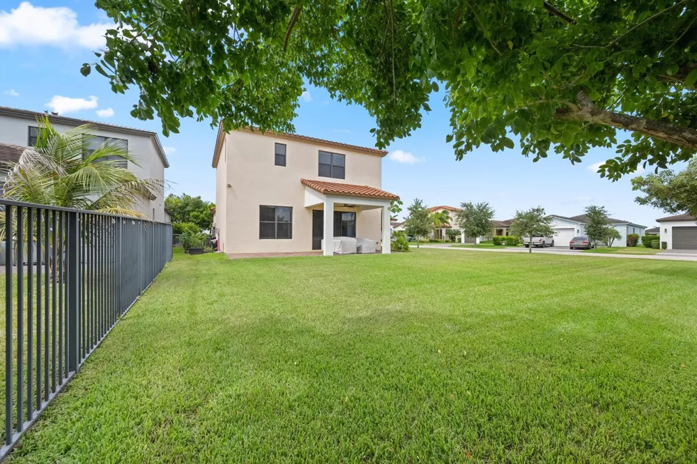 5405 STARFISH ROAD Westlake, FL 33470