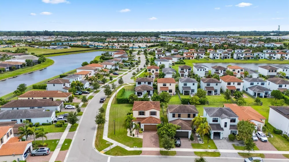 5405 STARFISH ROAD Westlake, FL 33470