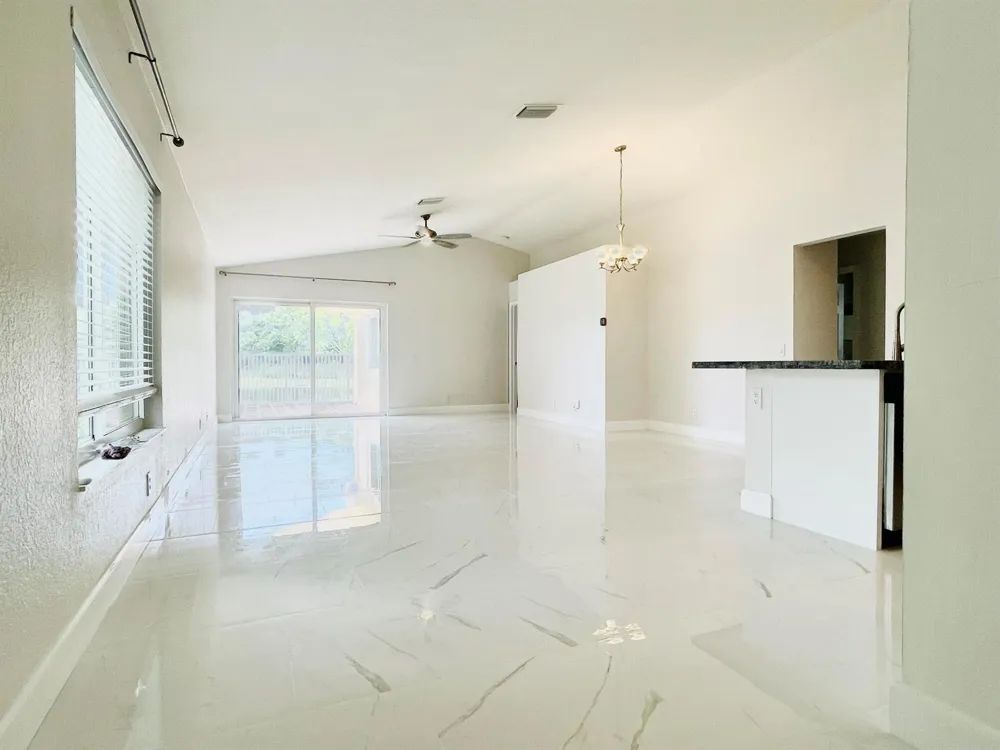 4354 Mahogany Ridge Drive Weston, FL 33331