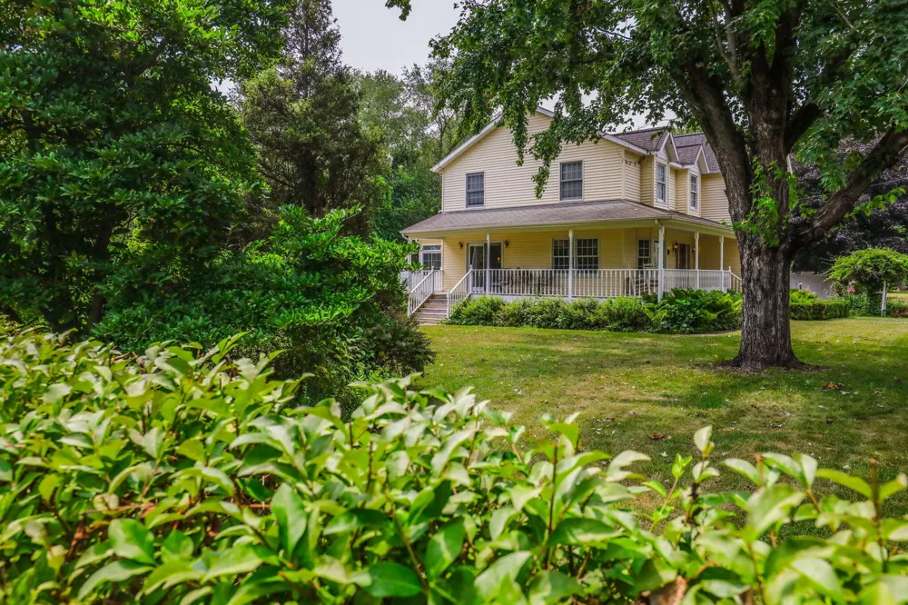 4961 Beechwood Drive Hope Township, MI 49046