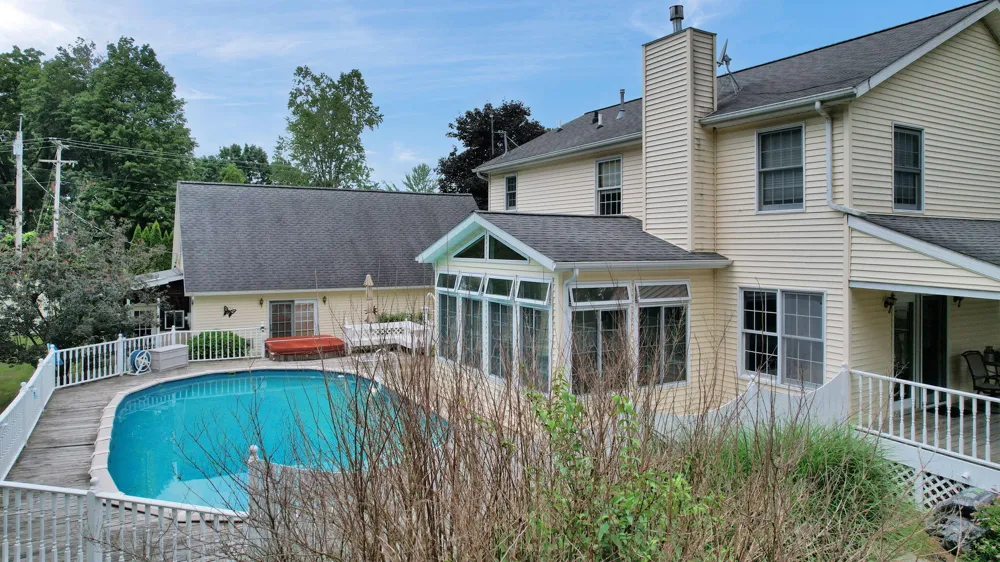4961 Beechwood Drive Hope Township, MI 49046