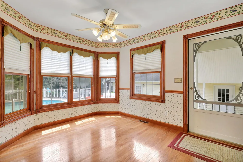 4961 Beechwood Drive Hope Township, MI 49046