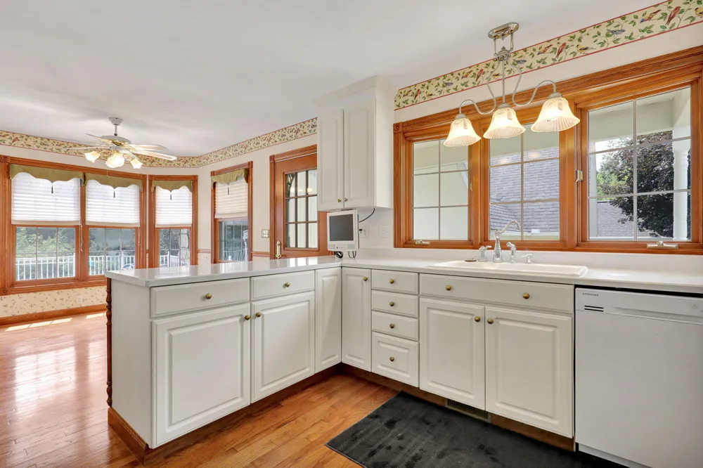 4961 Beechwood Drive Hope Township, MI 49046