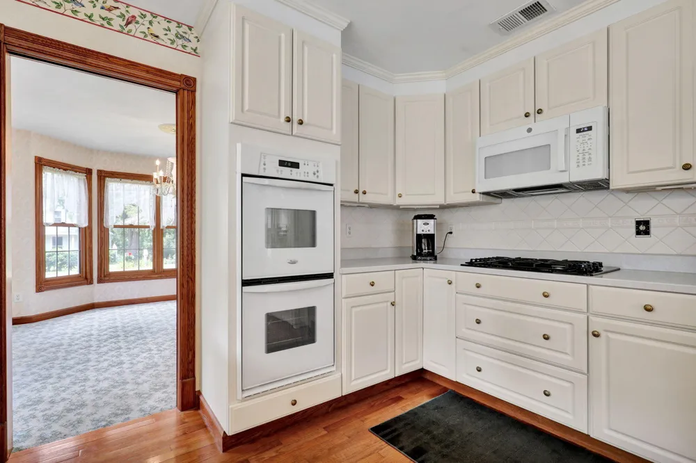 4961 Beechwood Drive Hope Township, MI 49046