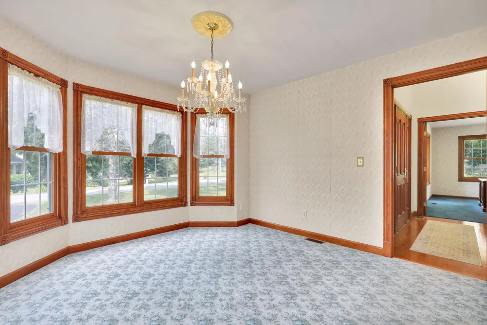 4961 Beechwood Drive Hope Township, MI 49046