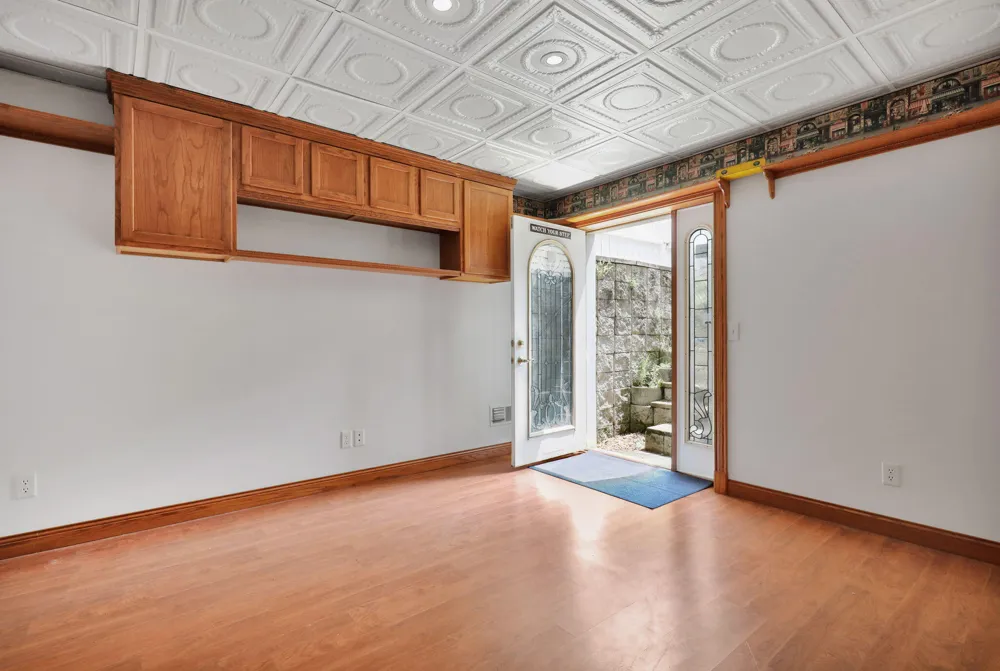 4961 Beechwood Drive Hope Township, MI 49046