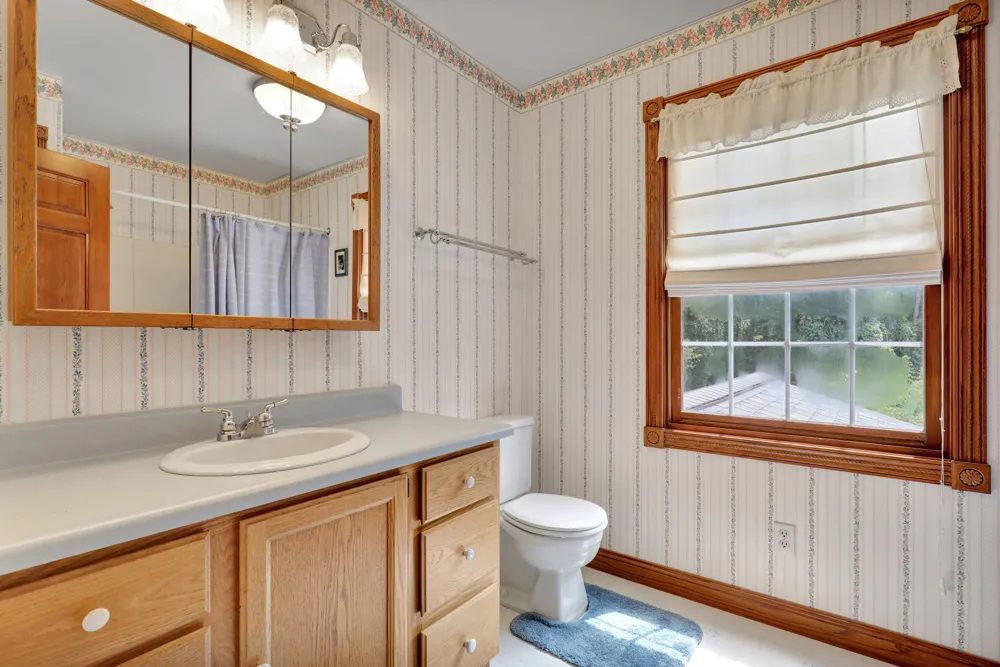 4961 Beechwood Drive Hope Township, MI 49046