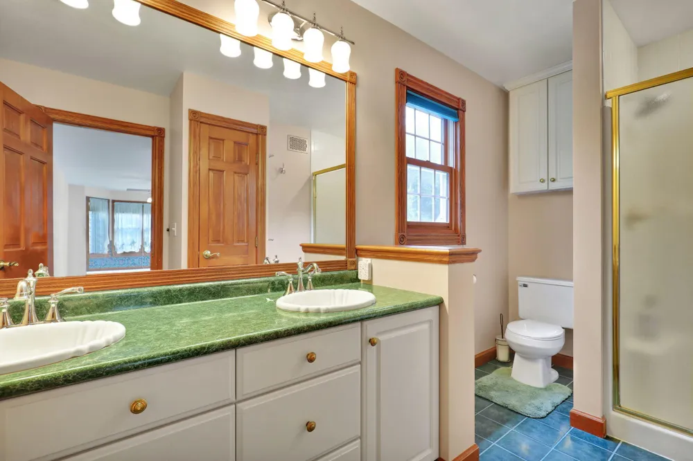 4961 Beechwood Drive Hope Township, MI 49046