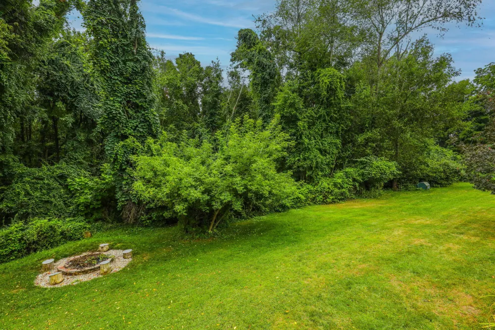 4961 Beechwood Drive Hope Township, MI 49046